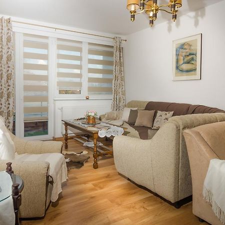 Apartment 10 Visoko Kültér fotó