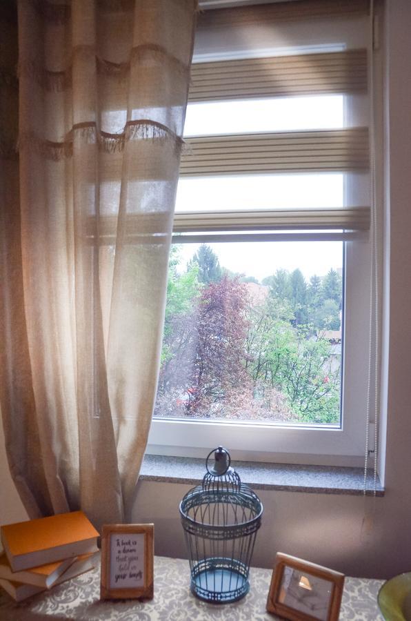 Apartment 10 Visoko Kültér fotó