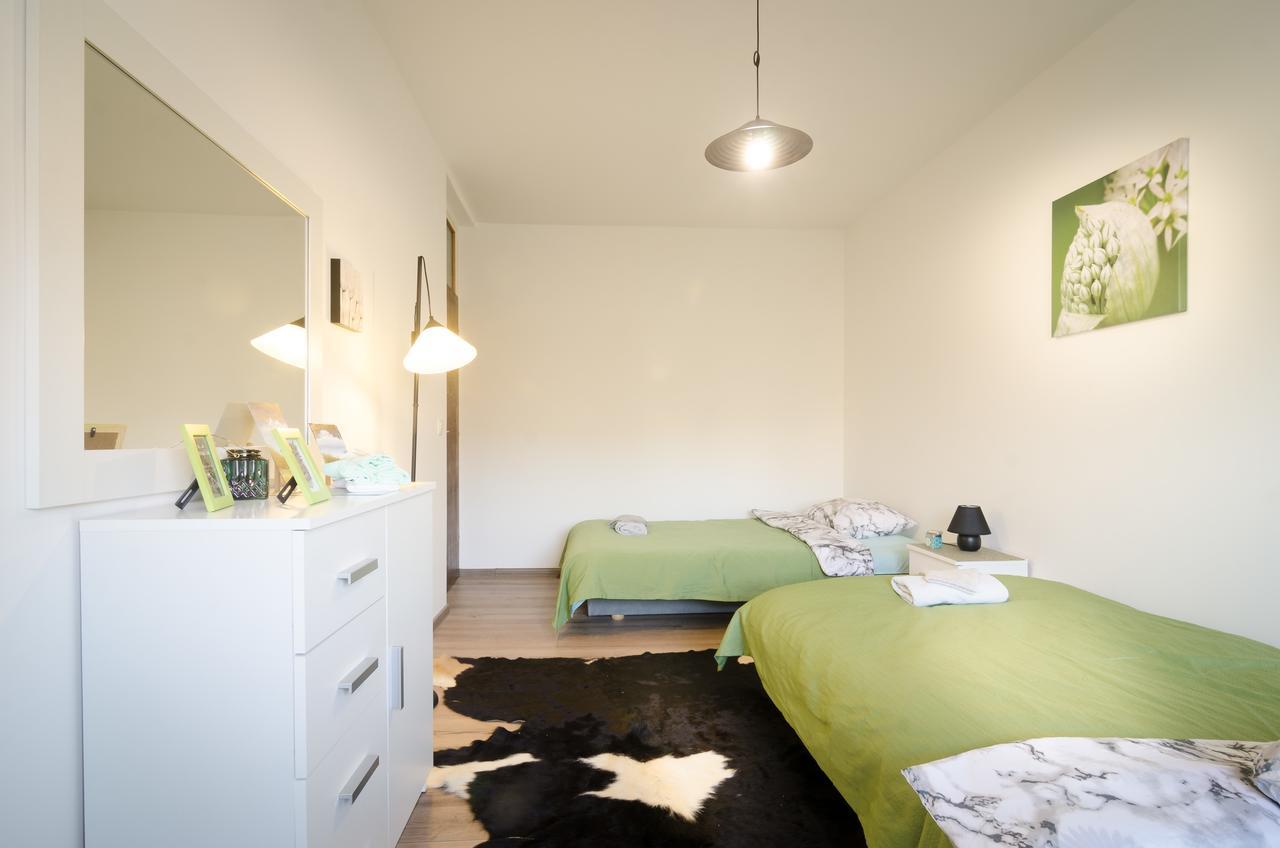 Apartment 10 Visoko Kültér fotó