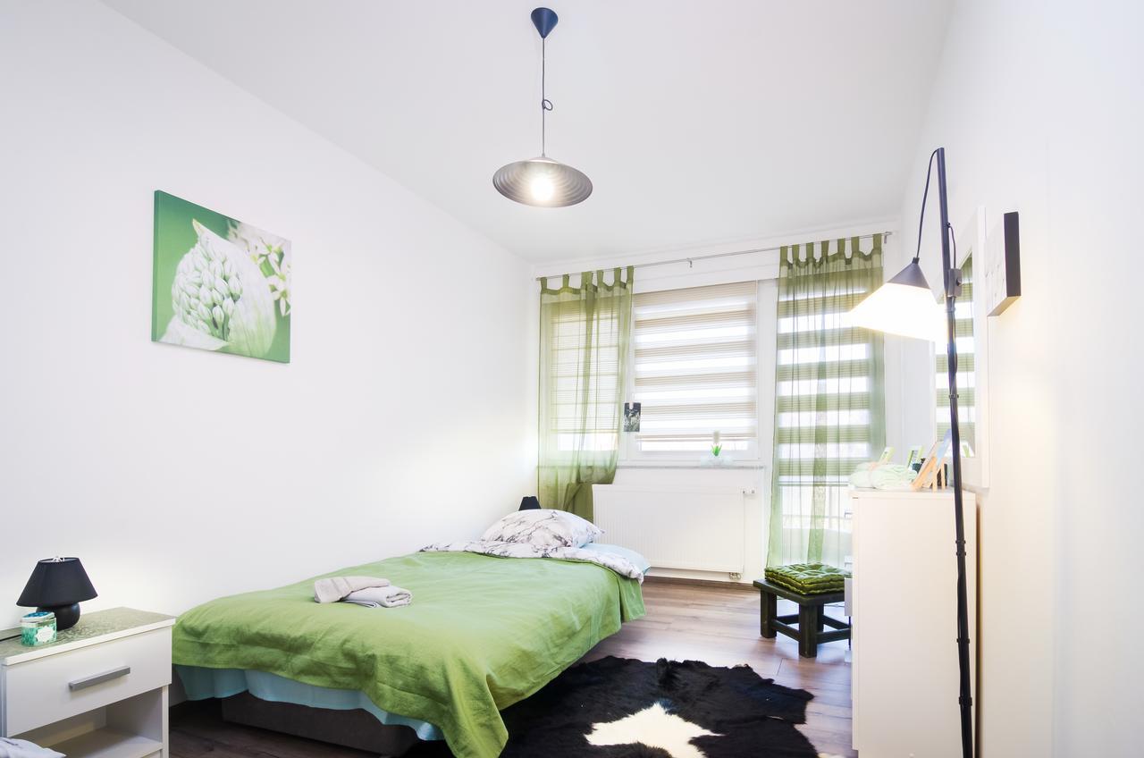 Apartment 10 Visoko Kültér fotó